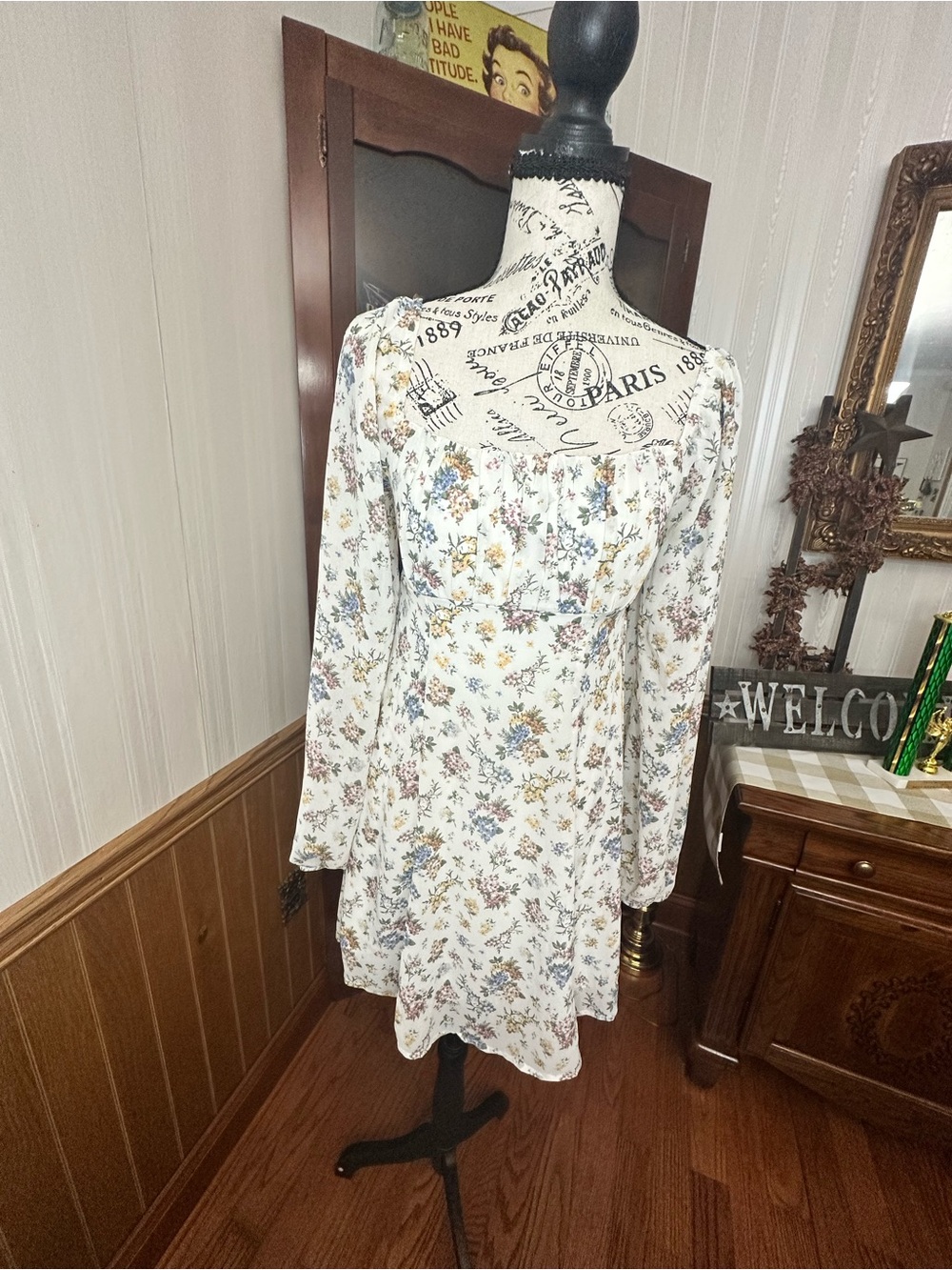 White Floral Long-Sleeve Mini Dress